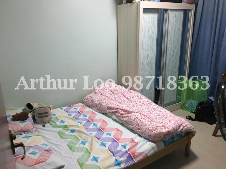 Eunos Crescent thumbnail photo